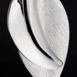 Muotoilun-äärellä-Tammi-Jewellery-Finland-käsityönä-valmistettu-koru-verkkokauppa-jewelry-design